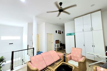 Taman Desa Keramat AU2