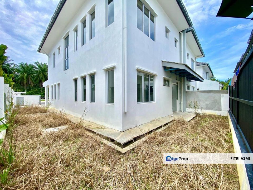 LAMAN SUTERA SEKSYEN U15 SHAH ALAM | DOUBLE STOREY SEMI-D | FACING OPEN | FREEHOLD , Selangor, Shah Alam