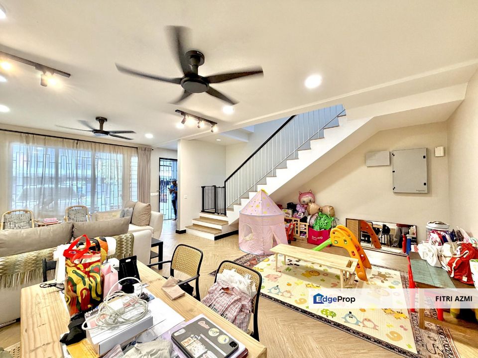 ELMINA GREEN 3, SHAH ALAM | 2 STOREY TERRACE HOUSE | FREEHOLD | RENOVATED UNIT , Selangor, Sungai Buloh