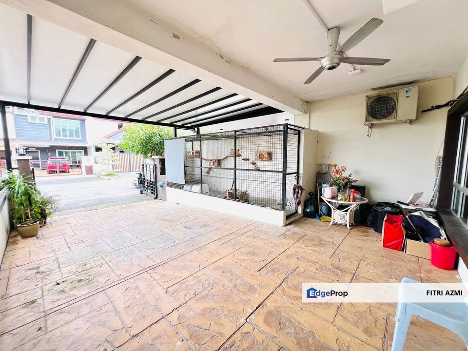 OAKBERRY TAMAN PELANGI SEMENYIH 2 | DOUBLE STOREY TERRACE HOUSE | FULLY RENOVATED | FREEHOLD, Selangor, Semenyih