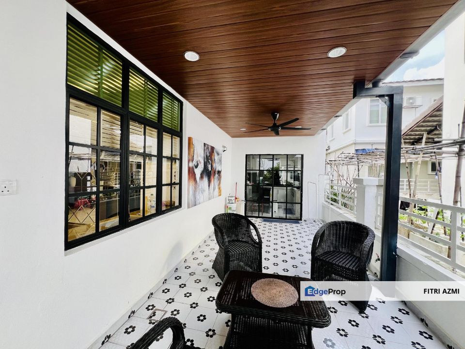 SAUJANA VILLA KAJANG | 2.5 STOREY SEM-D | FREEHOLD | FULLY RENOVATED , Selangor, Kajang