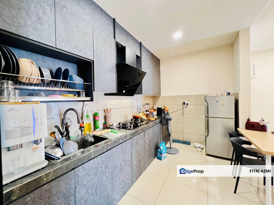 ANGGUN LUMAYAN, BANDAR SRI PERMAISURI, CHERAS KUALA LUMPUR | SERVICE RESIDENCE | NEAR PUBLIC TRANSPORT & STRATEGY LOCATION , Kuala Lumpur, Cheras