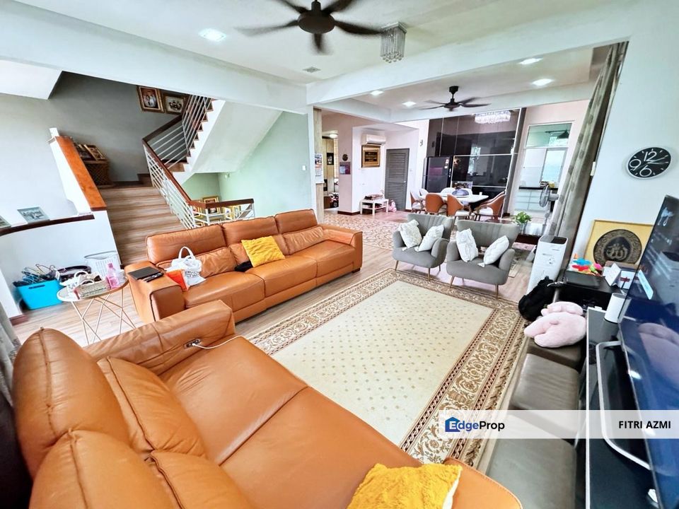 SAUJANA VILLA @ KAJANG | 2.5 STOREY TERRACE SEMI-D | FACING OPEN | FREEHOLD, Selangor, Kajang