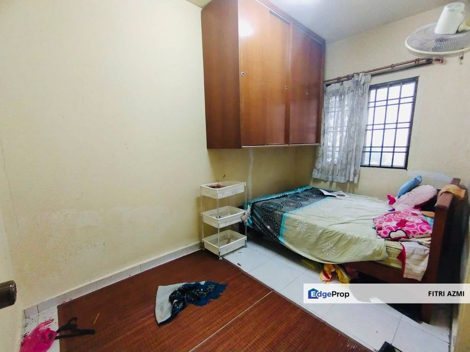 TAMAN PRIMA SAUJANA, KAJANG | 2 STOREY TERRACE | FACING PLAYGROUND, Selangor, Kajang