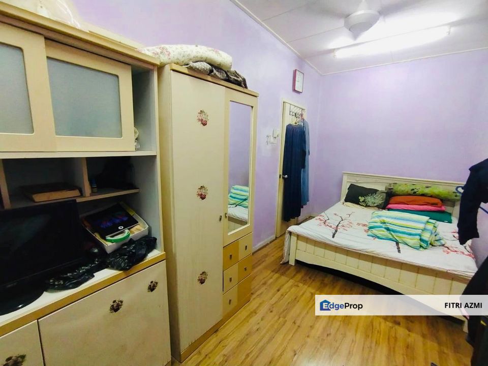 TAMAN PRIMA SAUJANA, KAJANG | 2 STOREY TERRACE | FACING PLAYGROUND, Selangor, Kajang