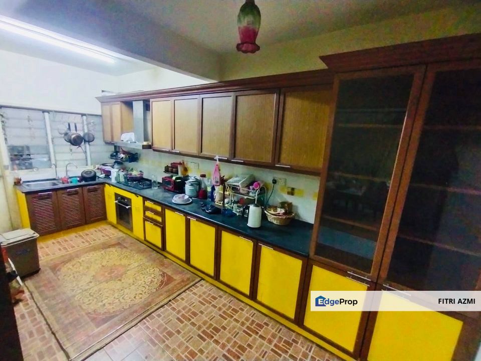 TAMAN PRIMA SAUJANA, KAJANG | 2 STOREY TERRACE | FACING PLAYGROUND, Selangor, Kajang