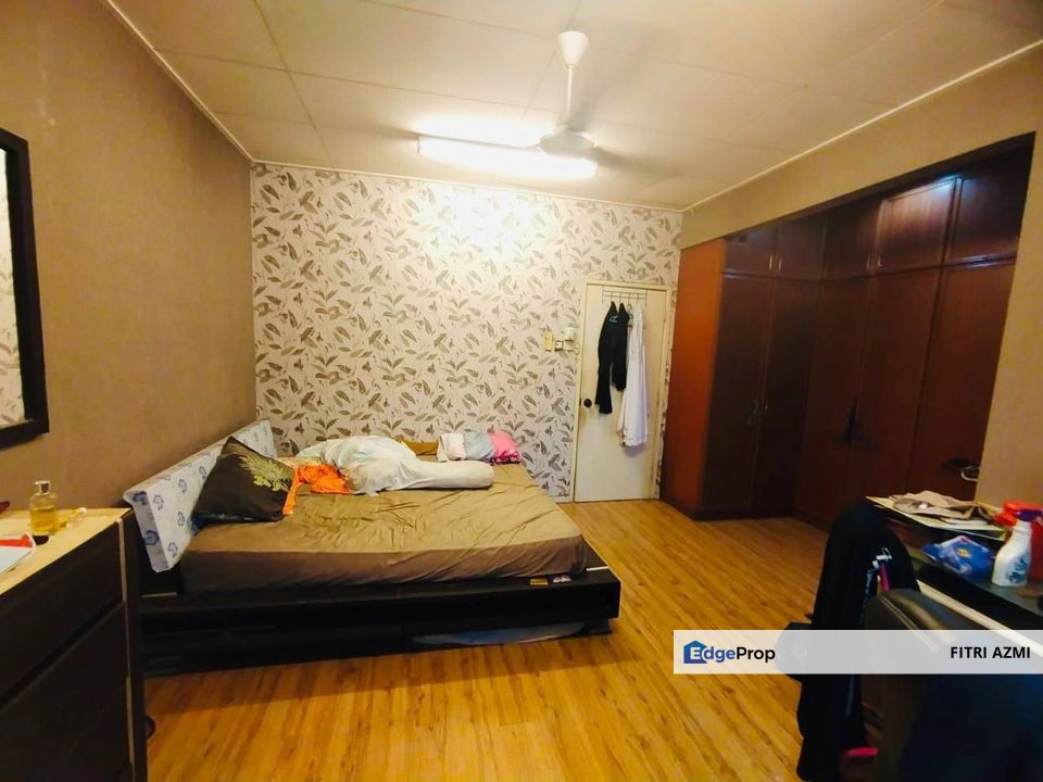 TAMAN PRIMA SAUJANA, KAJANG | 2 STOREY TERRACE | FACING PLAYGROUND, Selangor, Kajang