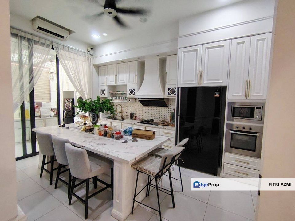 LUKISAN 2, ALAM IMPIAN @ SHAH ALAM | 2 STOREY SEMI-D | FULLY FURNISHED & RENOVATED , Selangor, Shah Alam