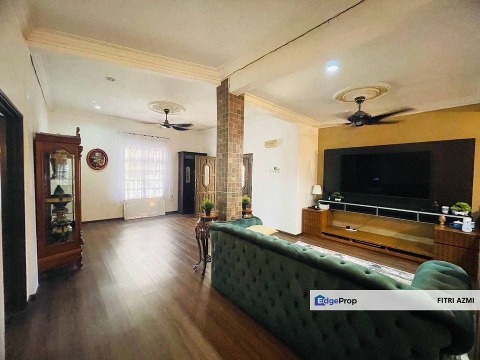 TAMAN PERMAI JAYA @ BATU 9 GOMBAK | 2 STOREY BUNGALOW | RENOVATED & EXTENDED, Selangor, Gombak