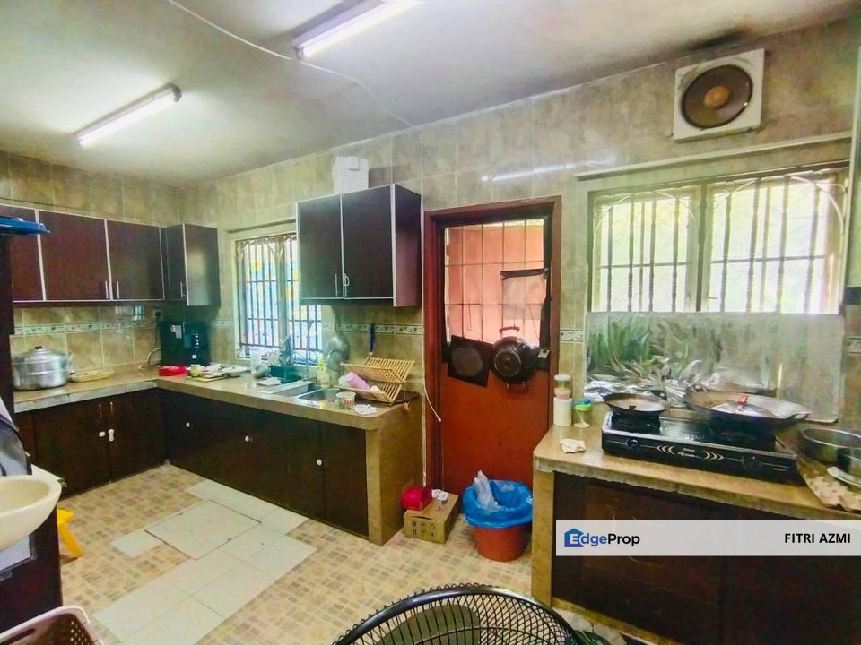 TAMAN SERI MEWAH @ KAJANG | 2 STOREY TERRACE | FACING OPEN | NEAR SURAU | EXTENDED KITCHEN , Selangor, Kajang