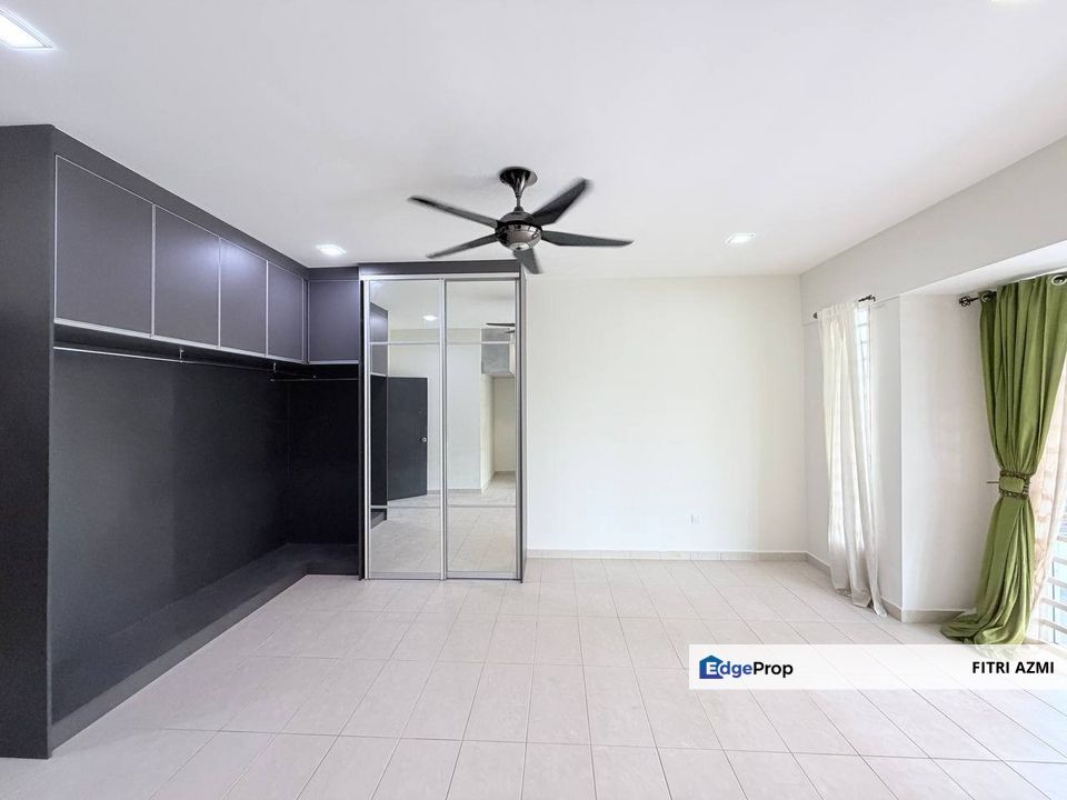 BANGI AVENUE 1 @ BANGI | DOUBLE STOREY HOUSE | FREEHOLD | FULLY RENOVATED | 24HRS SECURITY , Selangor, Bangi