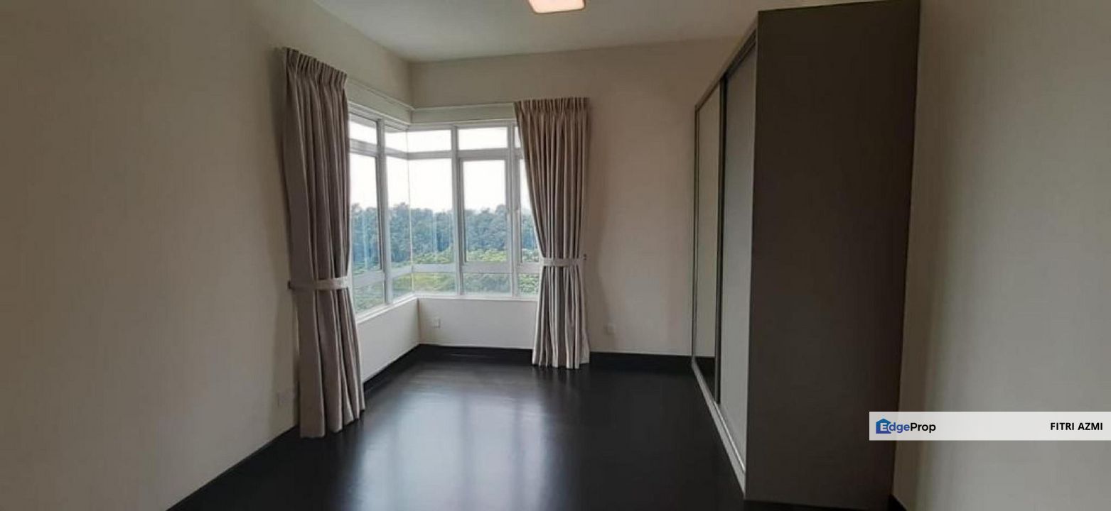 SAVILLE @ THE PARK CONDOMINIUM BANGSAR | CORNET LOT UNIT | FACING POOL | PARTIALLY FURNISHED , Kuala Lumpur, Pantai Dalam/Kerinchi