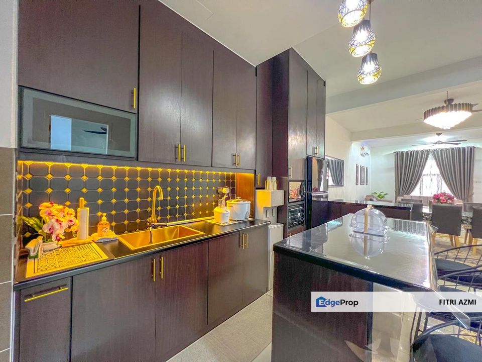 BANDAR BUKIT MAHKOTA @ BANGI | DOUBLE STOREY TERRACE | FULLY FURNISHED | RENOVATED | 24HRS SECURITY, Selangor, Bangi