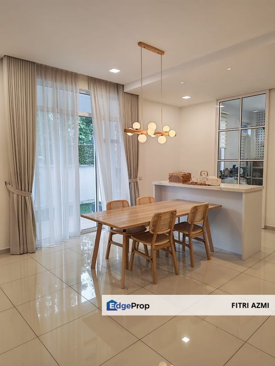 ECO MAJESTIC @ SEMENYIH | 2 STOREY TERRACE HOUSE | END LOT | RENOVATED | 24HRS SECURITY , Selangor, Semenyih