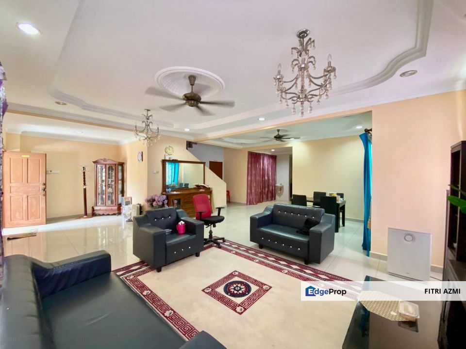 TAMAN KAJANG IMPIAN @ BANGI | DOUBLE STOREY SEMI-D | FREEHOLD | RENOVATED | GATED & GUARDED , Selangor, Kajang