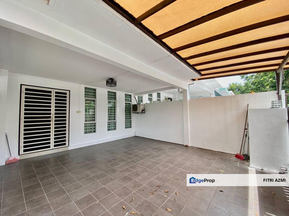 BANGI AVENUE SEKSYEN 1 @ KAJANG | DOUBLE STOREY HOUSE | RENOVATED & EXTENDED | FREEHOLD , Selangor, Bangi