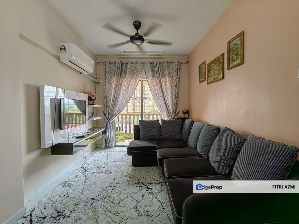 SRI DAHLIA APARTMENT @ KAJANG | BELOW MARKET | FREEHOLD | 24HRS SECURITY, Selangor, Kajang