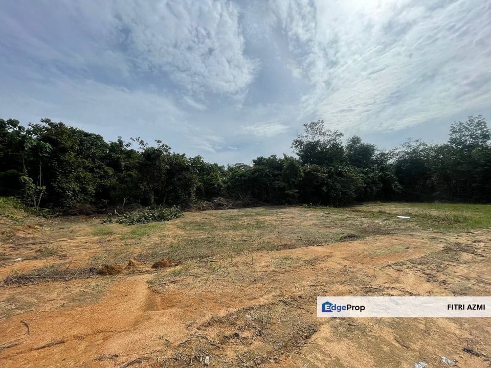 KG SESAPAN BATU REMBAU @ BERANANG | LOT BANGLO | FREEHOLD | BELOW MARKET , Selangor, Beranang