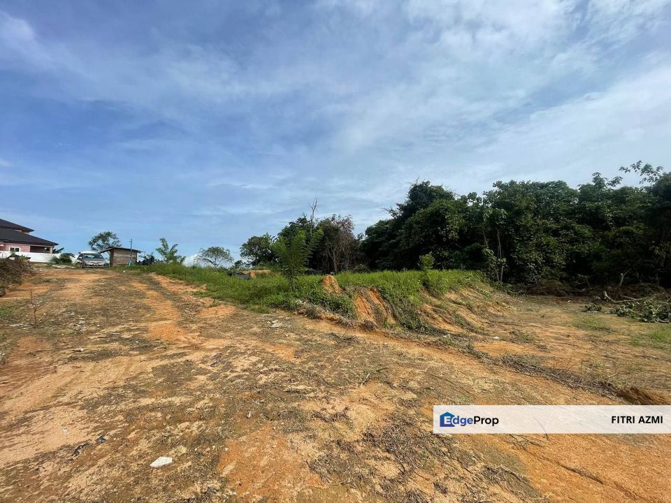 KG SESAPAN BATU REMBAU @ BERANANG | LOT BANGLO | FREEHOLD | BELOW MARKET , Selangor, Beranang