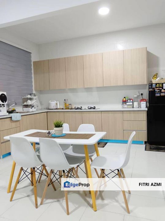ADELIA RESIDENCE 2 @ BANGI AVENUE | CORNER UNIT | FULLY FURNISHED | FACING POOL , Selangor, Bangi
