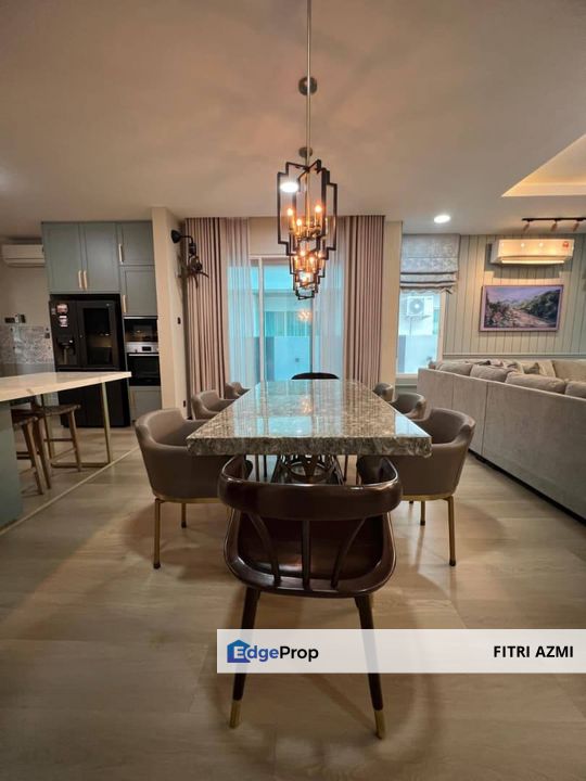 TAMAN IMPIAN SUTERA 2 @ SHAH ALAM | DOUBLE STOREY SEMI-D | FREEHOLD | RENOVATED | PARTLY FURNISHED , Selangor, Shah Alam