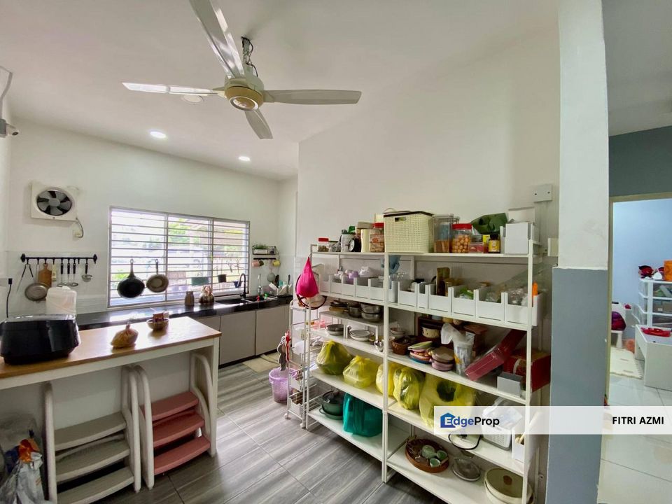 CLOVER HOMES JALAN SEMANGGI @ SEMENYIH | DOUBLE STOREY SUPERLINK HOUSE | END LOT | GATED & GUARDED, Selangor, Semenyih