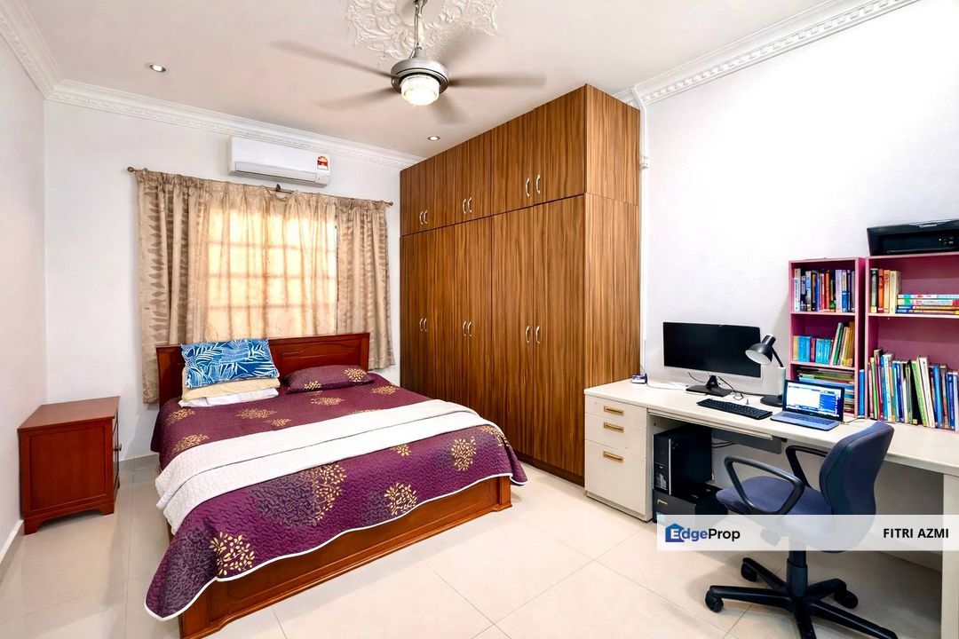 SS 12 @ SUBANG JAYA | SINGLE STOREY TERRACE HOUSE | FREEHOLD | PARTLY FURNISHED | SPACIOUS CAR PORCH, Selangor, Subang Jaya