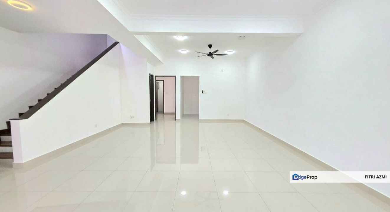 ALAM IMPIAN @ SHAH ALAM | SUPERLINK DOUBLE STOREY | GATED & GUARDED | REFURBISHED | FACING OPEN, Selangor, Shah Alam