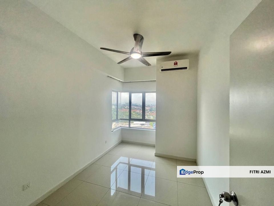 SAVANNA EXECUTIVE SUITE @ SOUTHVILLE CITY BANGI | FREEHOLD | 2 PARKING LOT | 24HRS SECURITY, Selangor, Bangi