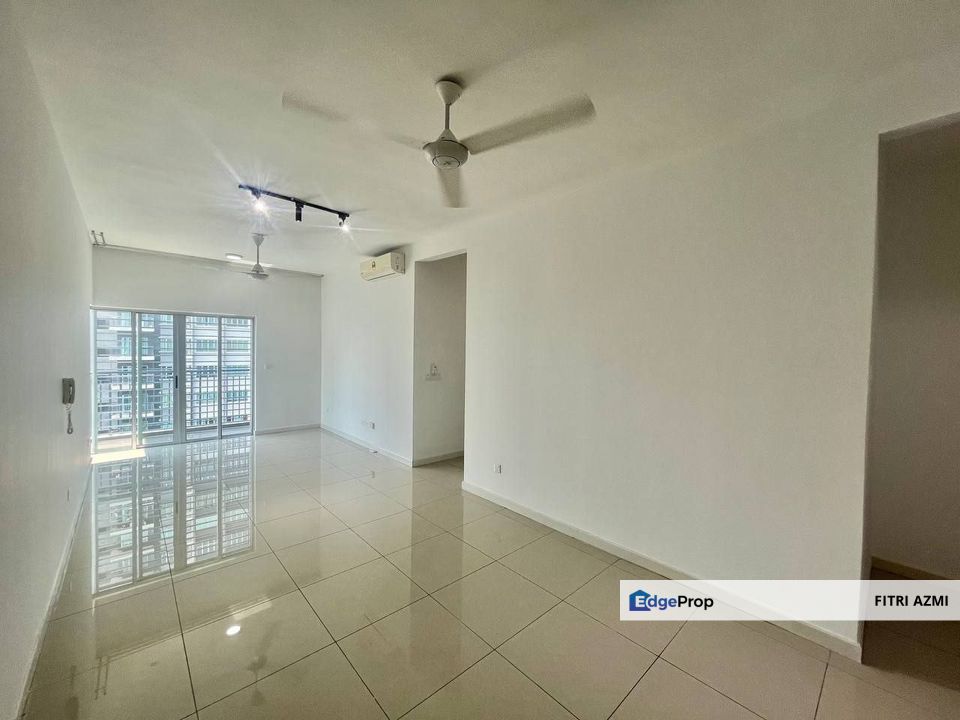 SAVANNA EXECUTIVE SUITE @ SOUTHVILLE CITY BANGI | FREEHOLD | 2 PARKING LOT | 24HRS SECURITY, Selangor, Bangi