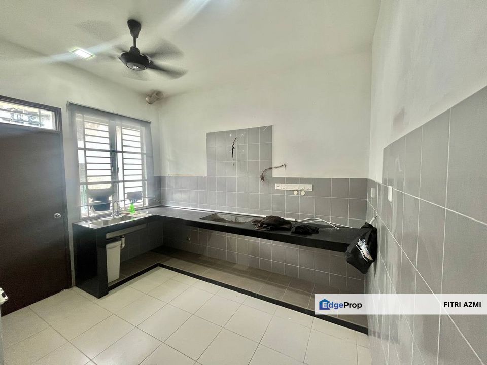 HILLPARK PHASE 2 @ KAJANG | 2 STOREY HOUSE | FACING OPEN | FREEHOLD | RENOVATED , Selangor, Kajang