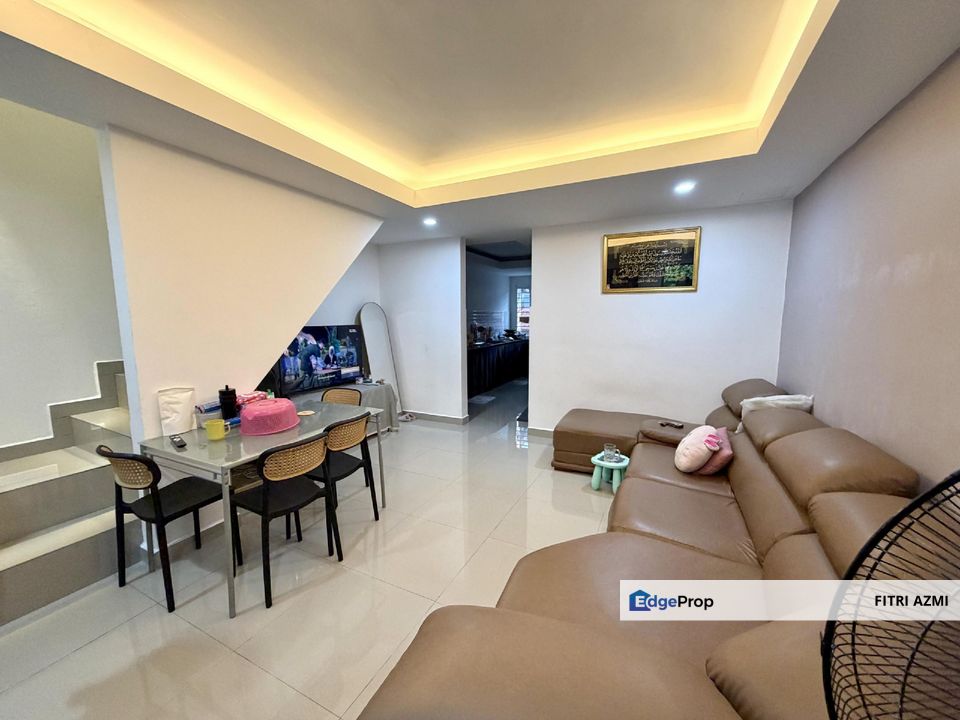 TAMAN KAJANG BARU @ KAJANG | SINGLE STOREY HOUSE | RENOVATED & EXTENDED | PARTLY FURNISHED, Selangor, Kajang