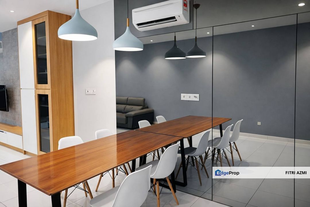 ISOLA SERVICED RESIDENCE @ SUBANG JAYA | FREEHOLD | FULLY FURNISHED | LOW DENSITY CONDO, Selangor, Subang Jaya