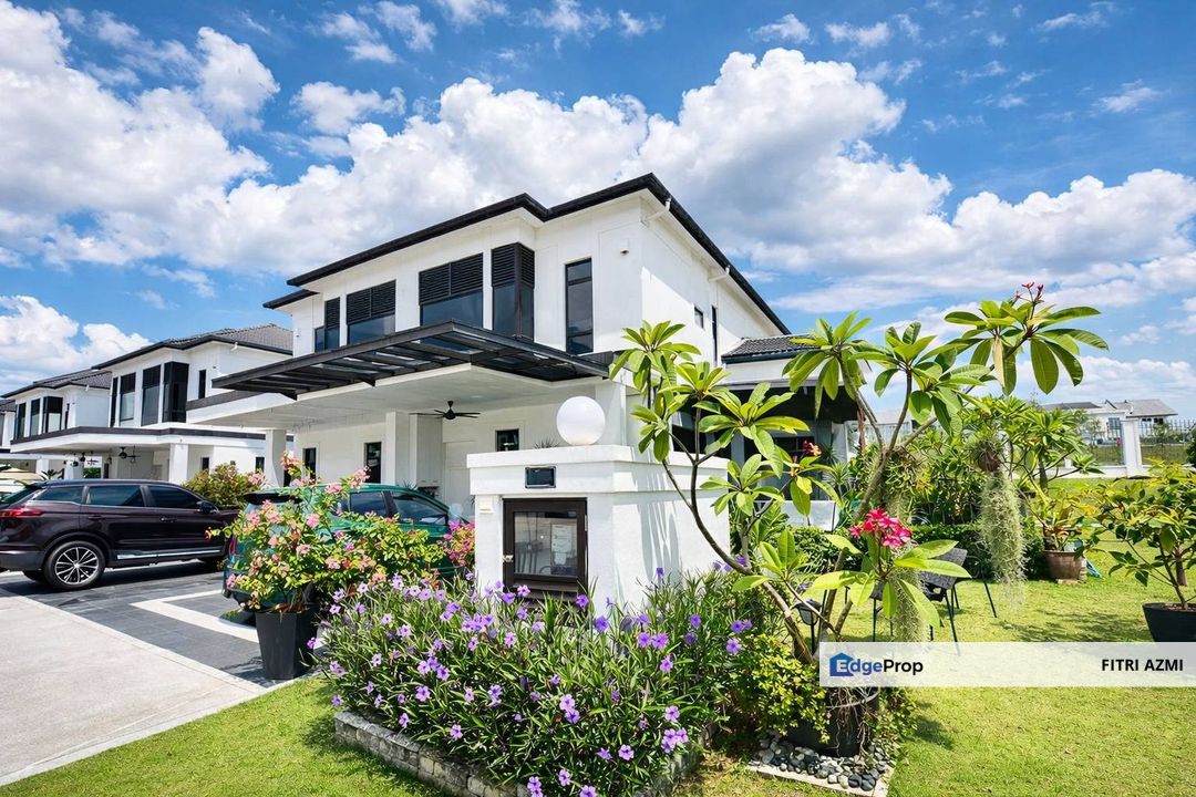 ECO GRANDEUR @ PUNCAK ALAM | DOUBLE STOREY SEMI-D | END LOT | PARTIAL FURNISHED | RENOVATED & EXTENDED, Selangor, Bandar Puncak Alam