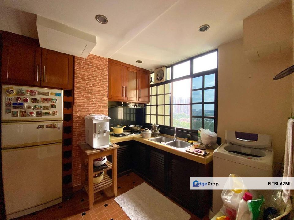 PANGSAPURI PERMATA @ CHERAS SELANGOR | CORNER UNIT | FREEHOLD | RENOVATED , Selangor, Batu 9th Cheras