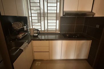 SKS Habitat Apartment, Larkin