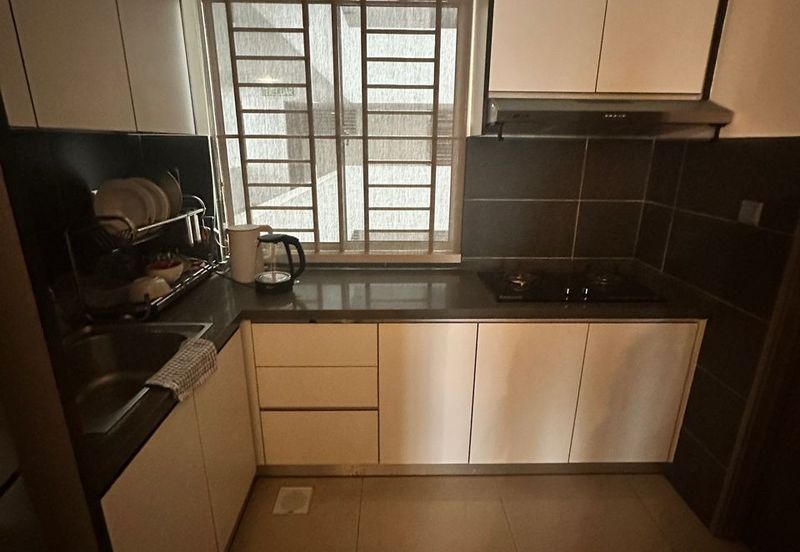 SKS Habitat Apartment, Larkin