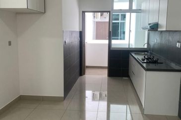 SKS Habitat Apartment, Larkin