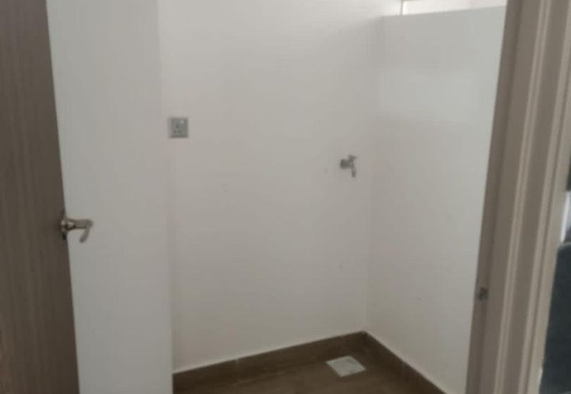 SKS Habitat Apartment, Larkin