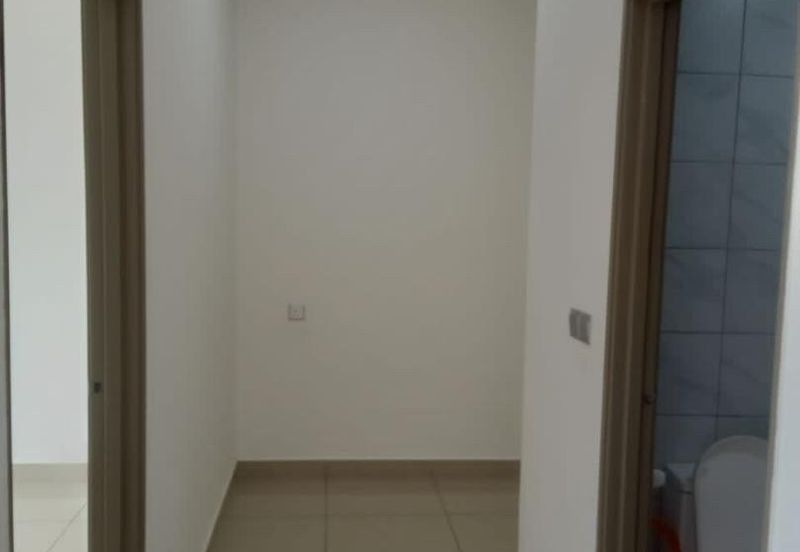 SKS Habitat Apartment, Larkin