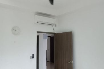 SKS Habitat Apartment, Larkin