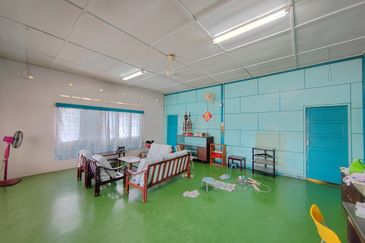 Taman Sri Pekan Nanas