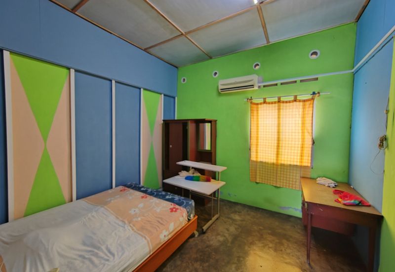 Taman Sri Pekan Nanas