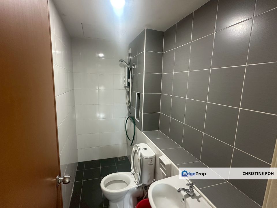 3 + 1 Rooms Condo @ Sky Gardens, Johor, Setia Tropika
