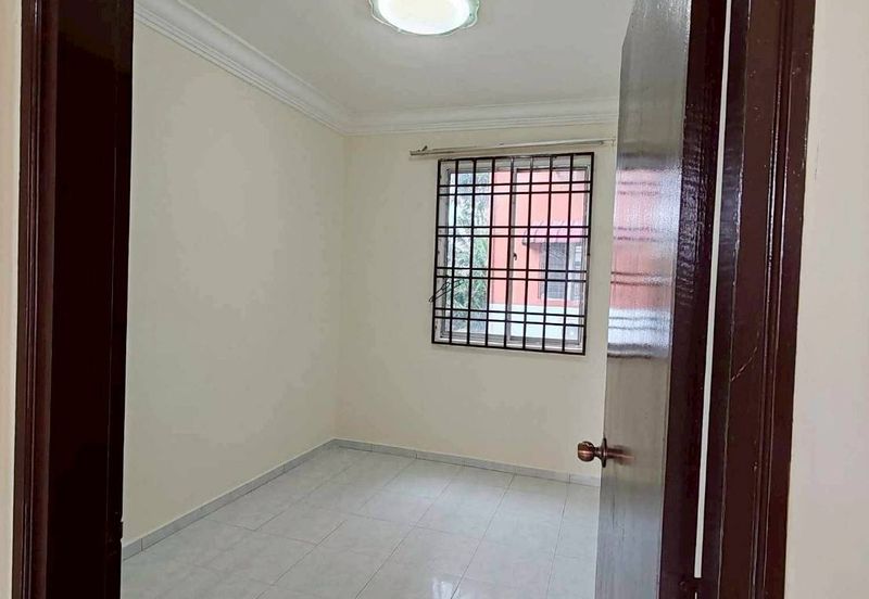 Sri Putra Apartments