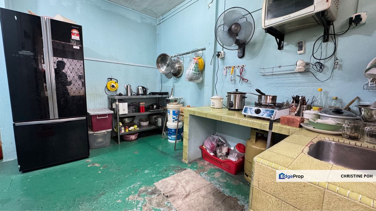 Double Storey low cost terrace @ Selesa Jaya, Johor, Skudai