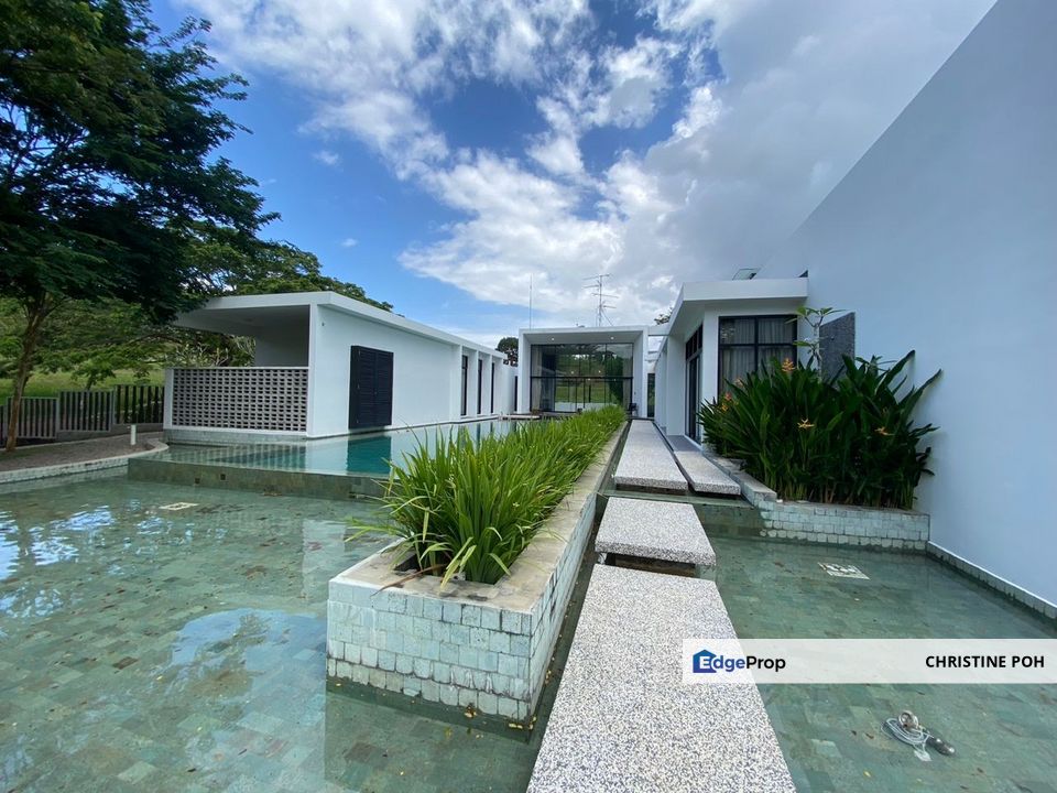 Leisure Farm , Luxury Villa with Private Swimming Pool, Johor, Gelang Patah