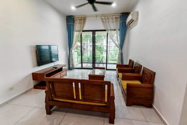 Baypoint @ Country Garden Danga Bay