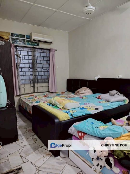 3 Bedroom Single Storey Terrace @ Taman kempas, Johor, Johor Bahru