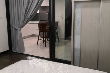 Almas @ Puteri Harbour